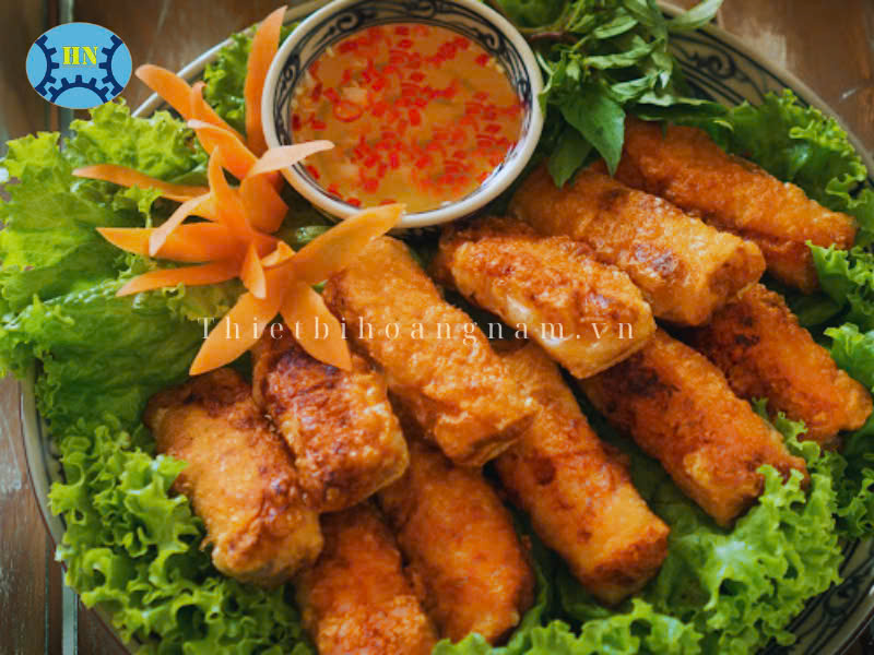 Ném rán ngày tết